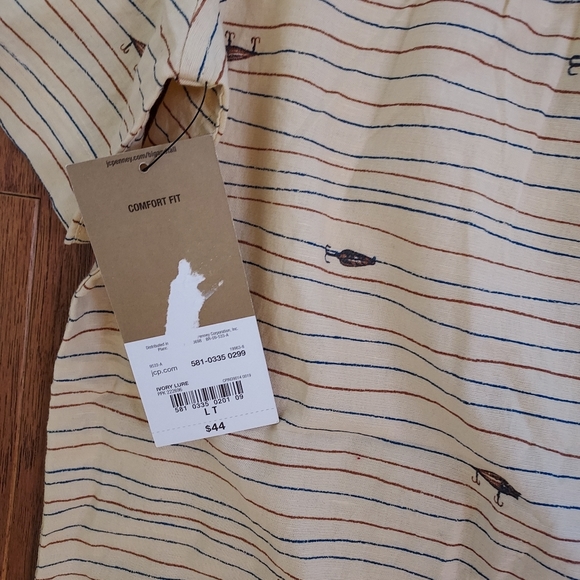 New Foundry Men Shirt FISHING LURES Beige Cotton Linen Sports Fly Fishing Sz LT - Picture 3 of 5